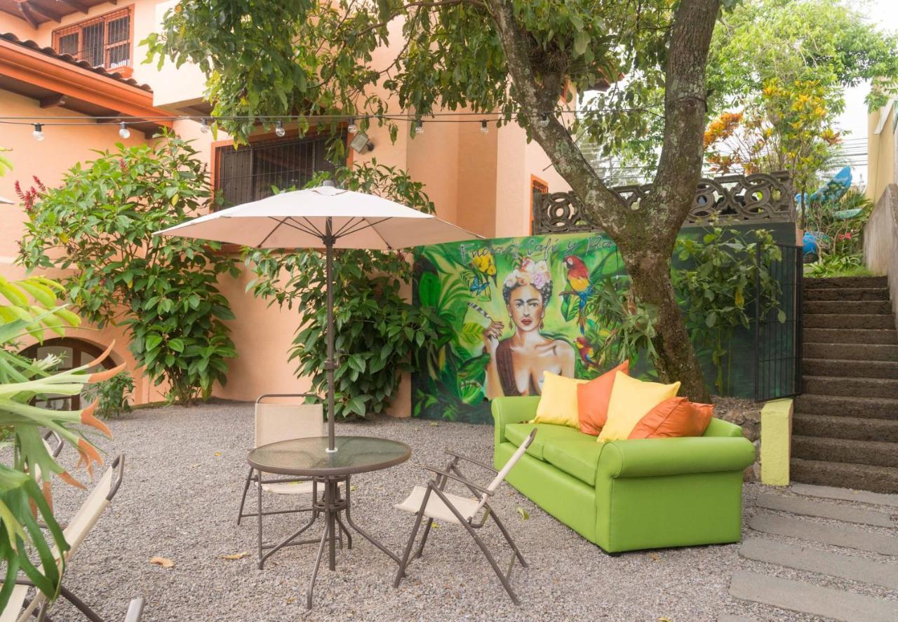Luna Inn B&B Ciudad Cariari 外观 照片