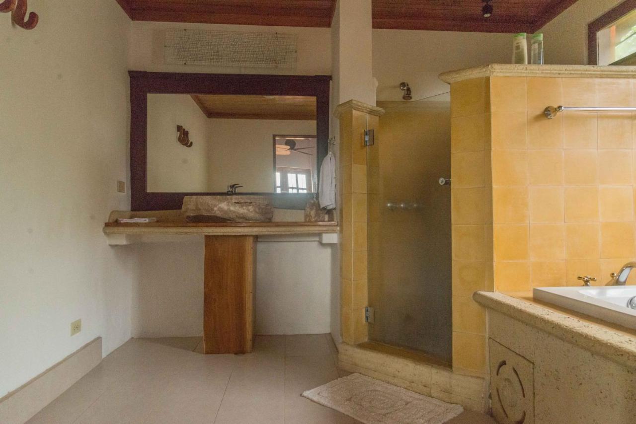 Luna Inn B&B Ciudad Cariari 外观 照片